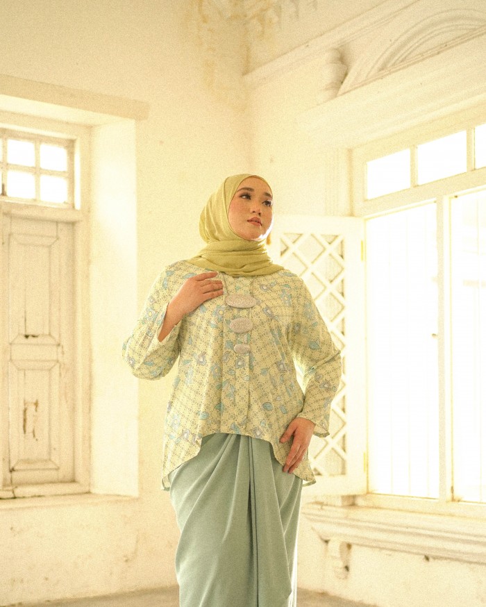 Ako Kesuma Kebaya Pario (Dusty Green)