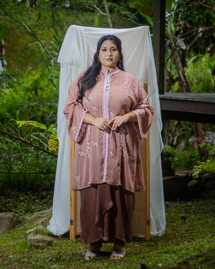 Sutratinta Luxe Kurung (Bayu)