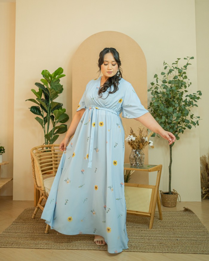 Dehlia Butterfly Sleeve Dress (Baby Blue)