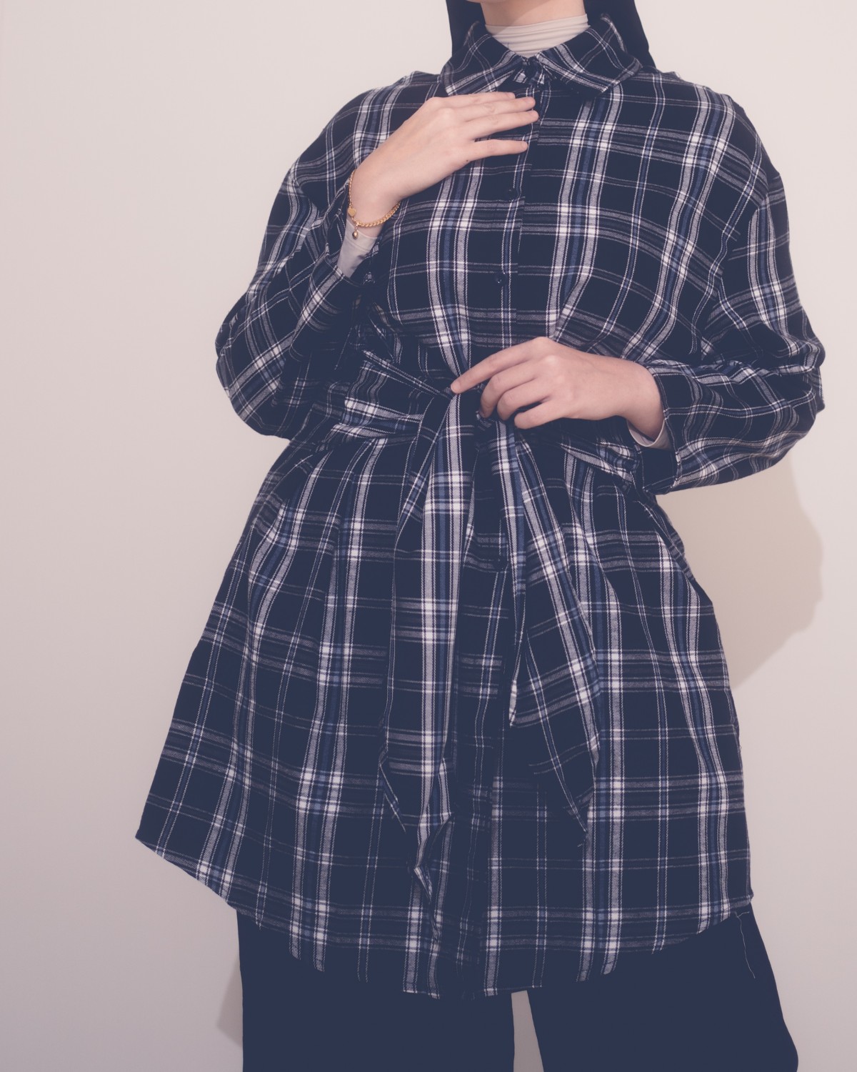 Leona Plaid Long Shirt