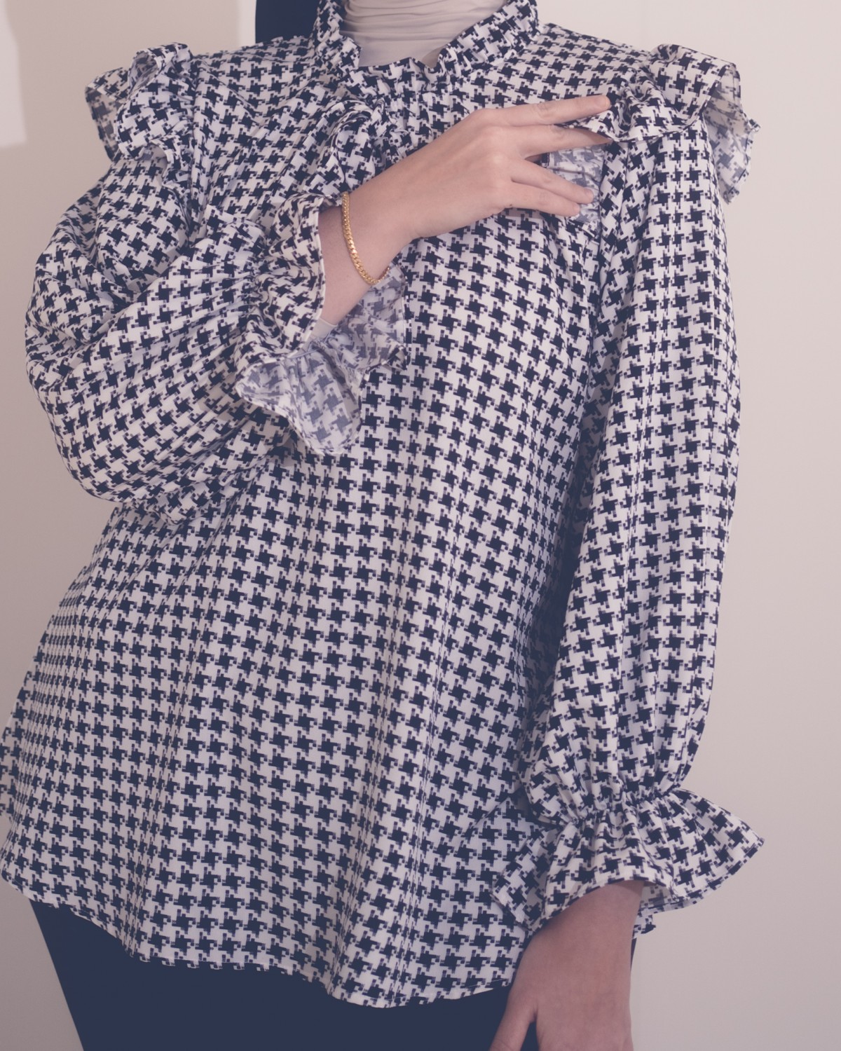 Bianca Ruffle Top (Houndstooth)