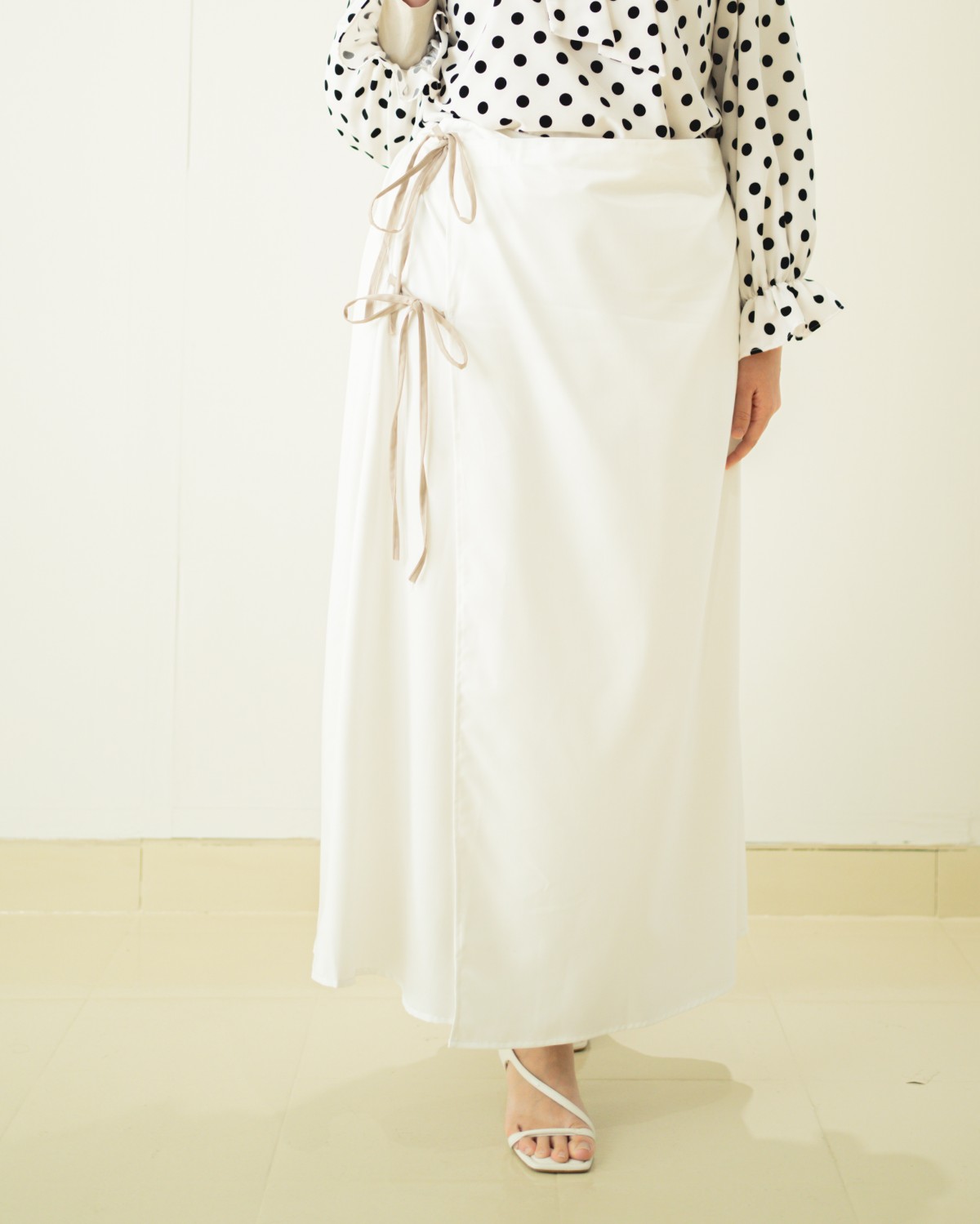 Poppy Coquette Cotton Skirt (Off White)