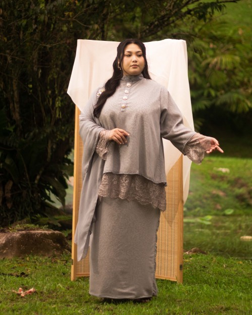 Ratnatika Lace Kurung with Selendang (Grey)