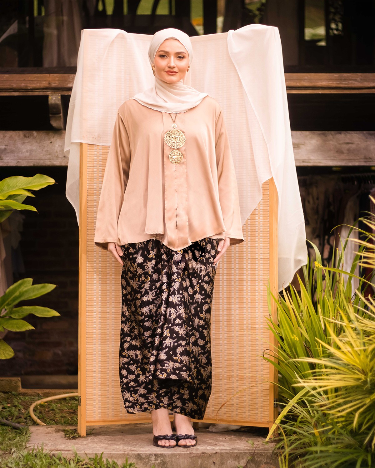 Yunasinta Kebaya Kimono (Dark Champagne)